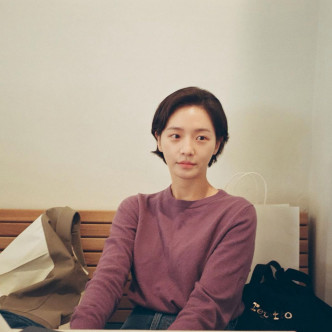 朴圭瑛被誉为新生代的「脑性女」。