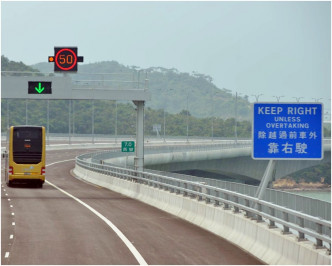 港珠澳大橋10月24日早上9時通車。