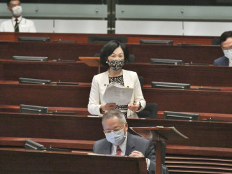 叶刘批评过往有议员不发言、不提问。资料图片