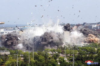 朝韓聯絡辦公室被炸。AP
