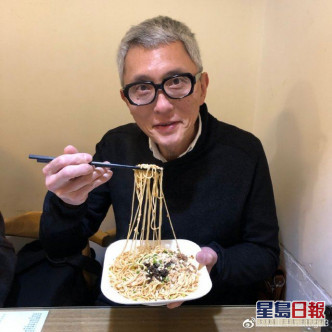 松重豐在2019年開微博，和劇迷分享美食。