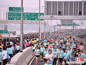渣打香港馬拉松將於明年1月24日舉行。 資料圖片