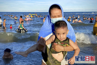 越南目前仍禁止外国旅客入境，但国内旅客大增。AP图片