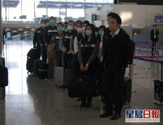 約30名入境處及衞生署人員，下午出發往日本東京