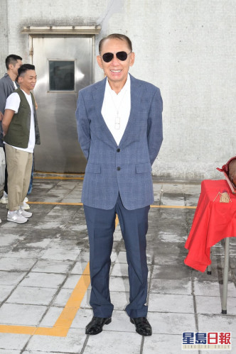 杨受成博士透露英皇跟天下一合作的第二套戏由天下一负责制作,将于9或10月开拍。