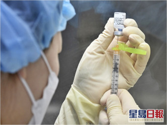 当局建议民众继续接种疫苗。AP资料图片