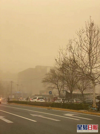 北京遇严重沙尘暴。（新华社图片）