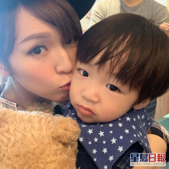 上周跟李君妍一起錄影節目《姊妹淘》的孫慧雪，為免染疫傳給2歲囝囝Riley，當日一收到即入住酒店隔離。