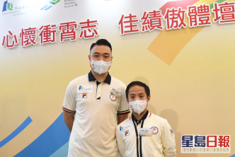 港隊殘奧獎牌得主陳浩源(左)、朱文佳(右)也有現身。郭晉朗攝