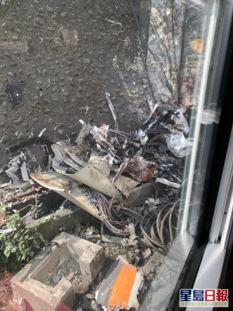 列車嚴重損毀。網上圖片