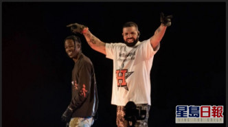 Drake上月初參與Travis Scott（左）的音樂節演出時，台下卻發生人踩人意外。