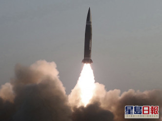 韓聲稱周四試射的是新型的「戰術導向飛行物」。朝中社圖片