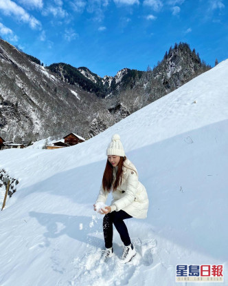 Jessica发布身处瑞士嘅旧相，有蓝天白云加埋雪山景。