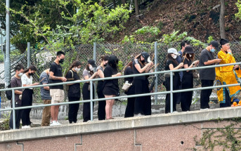 屯公三死車禍│死者家屬今到現場路祭 傷心落淚