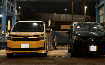 警灣仔放蛇打擊白牌車 截2私家車拘2司機