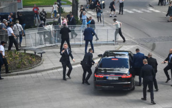斯洛伐克總理遇襲中槍  警拘1疑犯