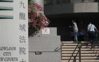 涉平安夜於兒童發展中心向5歲童施襲 54歲言語治療師被控虐兒提堂
