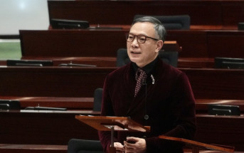 立法會小班教學議案｜謝偉俊批張宇人「大蝦細」 用發言時間怪責朱國強 違反程序公義
