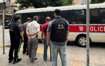 荃灣警打擊非法街頭賭博 拘4男最大89歲