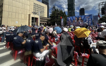 國民黨舉行「反罷免」集會 黃國昌：藍白並肩作戰