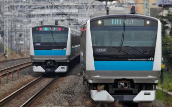 日本東京JR電車驚傳有人持刀  一名乘客被捕無人受傷