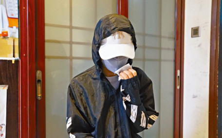 劉母悲痛女兒慘死 感激圖施救市民