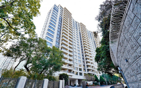 ST. GEORGE'S連沽2伙涉額1.64億