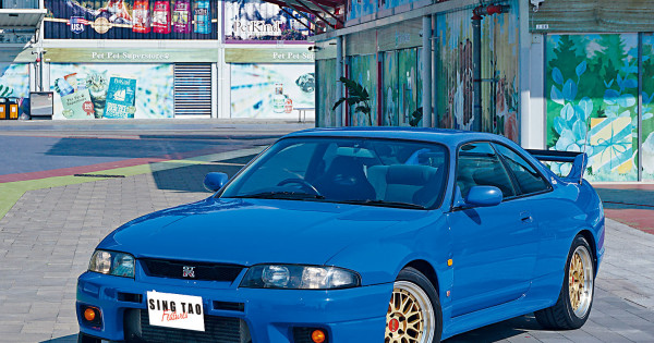 R33 Gt R Lm Limited超罕藍神 星島日報