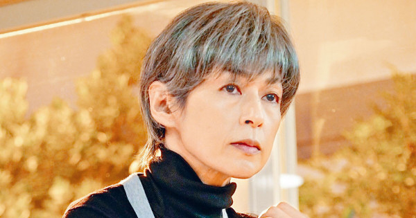 鈴木保奈美被爆遭丈夫嚴格管制 星島日報 鈴木保奈美被爆遭丈夫嚴格管制 星島日報