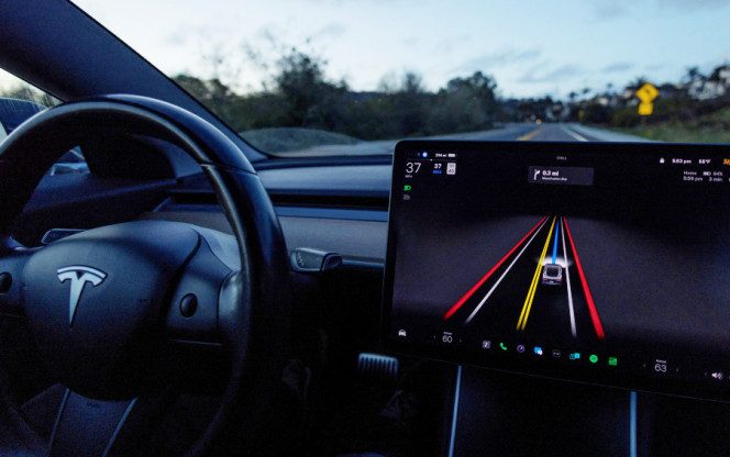 Tesla「無人駕駛的士」有望在華落地？ 內地或將支持測試