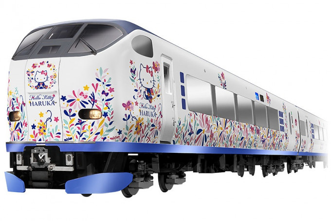 来往关西机场的「Hello Kitty彩绘列车」 网上图片