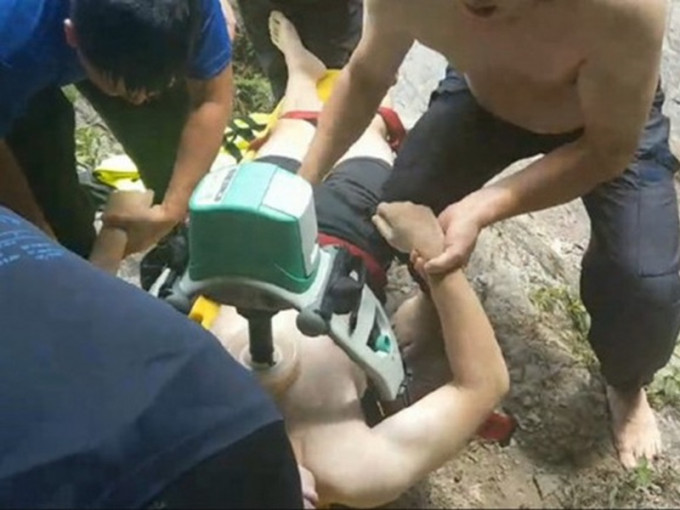 澳門留學生在武潭瀑布戲水時溺斃。網圖