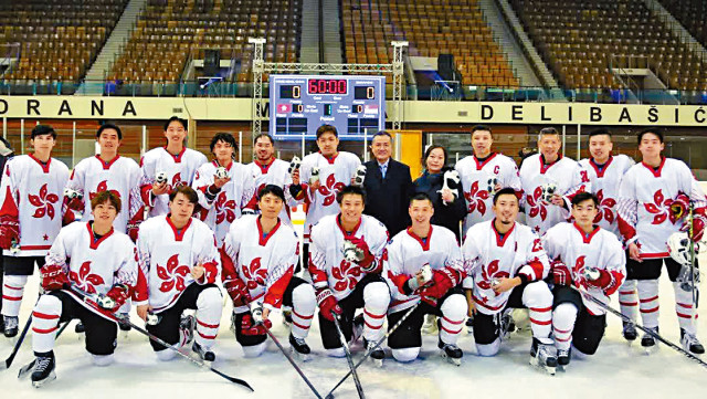 香港冰球队队员杨俊英对播错国歌事件未平息，感到无奈。资料图片