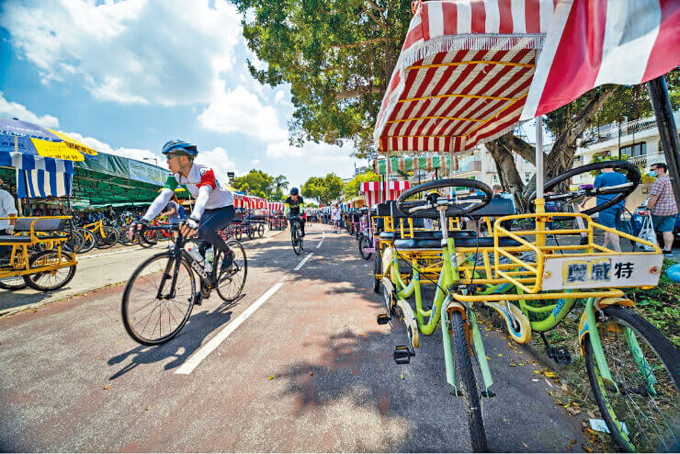 ■當局完善東涌東單車徑網絡，可提升單車徑使用者的體驗。圖為人氣最旺、由大圍至大美督的單車徑。
