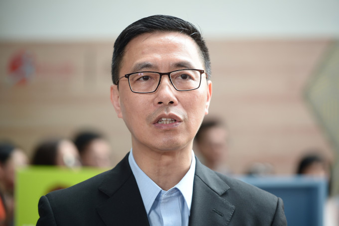 杨润雄表明会弹性处理个别学校的要求。