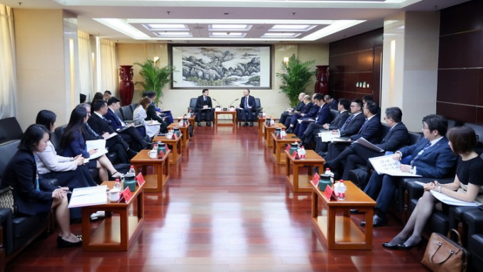 陈泽铭指在会面期间他们谈及香港的传统优势。