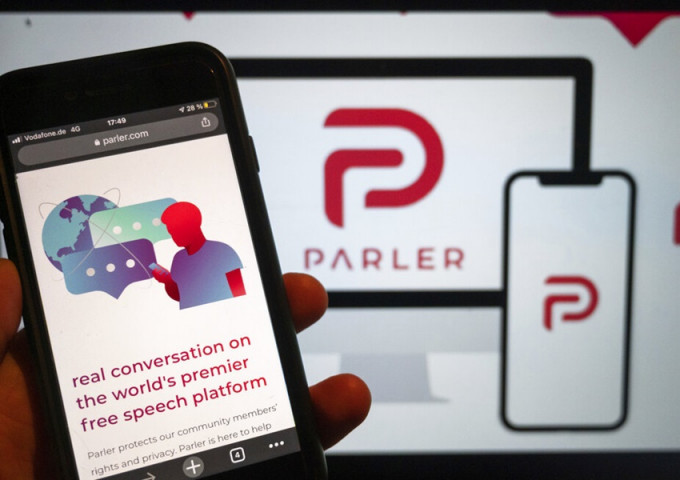 苹果公司容许社交应用程式Parler重新上架。AP
