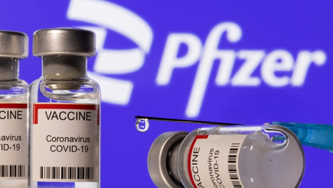 辉瑞计画将美国政府采购新冠疫苗采购价4倍。路透社资料图片