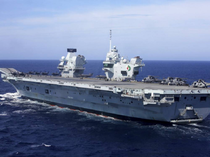 英國伊利沙伯女王號航母編隊昨經巴士海峽進入菲律賓海。AP資料圖片