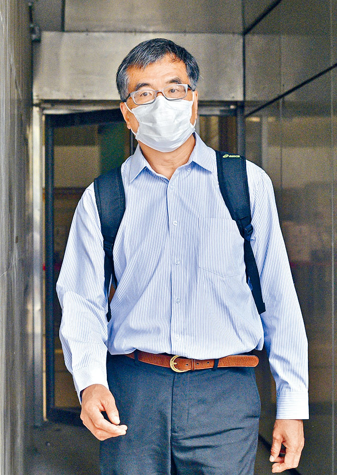 退休新闻工作者李明昌出庭作供。