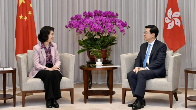 行政长官李家超今日与江门市市长吴晓晖会面。资料图片