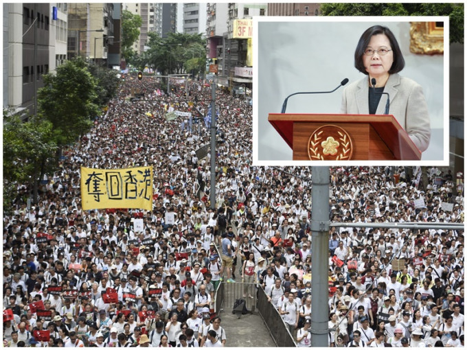 蔡英文(小圖)指港人上街追求民主。網圖/資料圖片