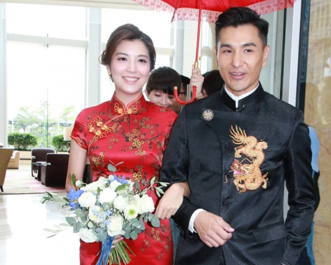 陈展鹏与单文柔在酒店举行婚礼。