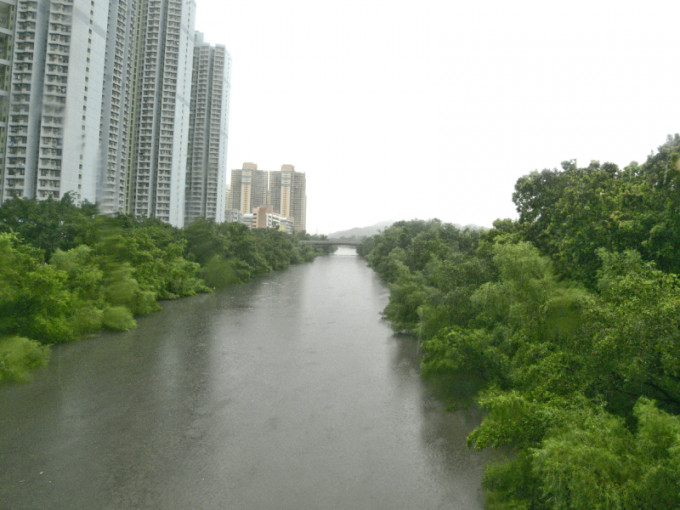 天水围明渠。资料图片