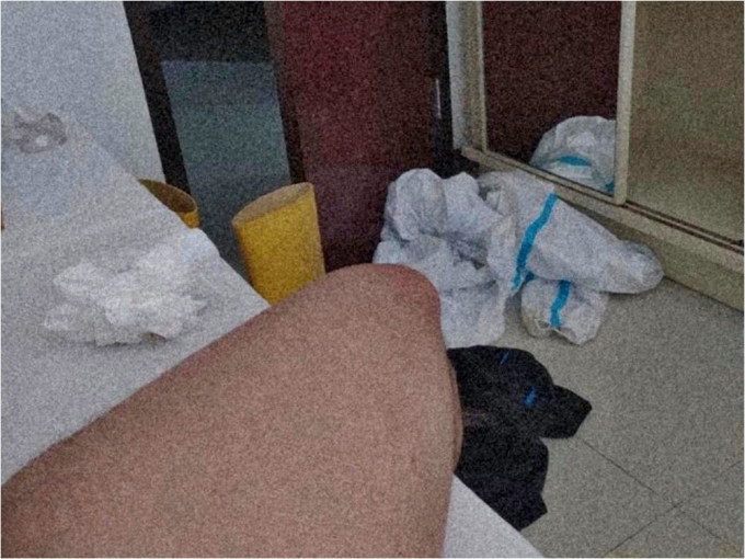 印尼新冠男病人竟於病房內與男護士發生性行為。網圖