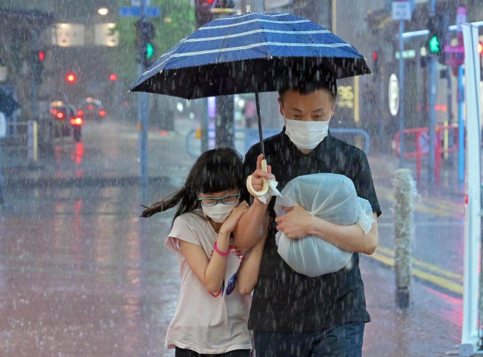天文台表示，短期内香港广泛地区可能受大雨影响。资料图片