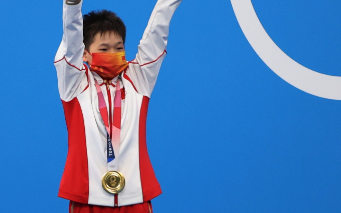 十四歲的全紅嬋奪得跳水女子10米台金牌。Reuters