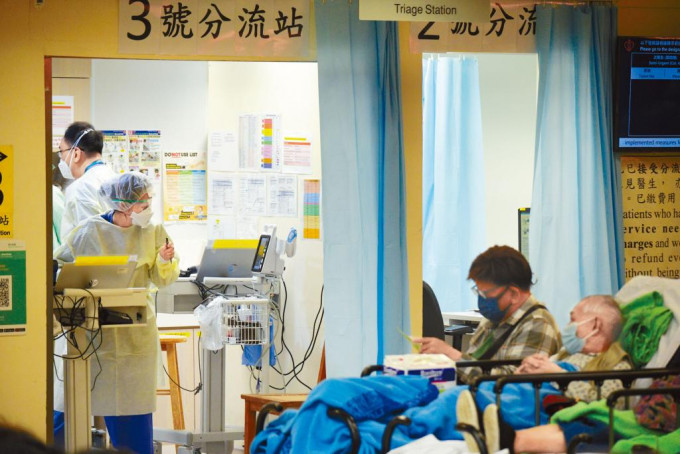 第五波疫情最近似乎「死灰复燃」，染疫市民入院急增，公立医院受压。
