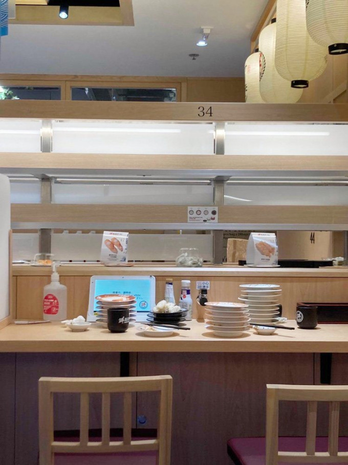 有食客遗留一堆寿司饭团。香港讨论区网民葱上云烧图片