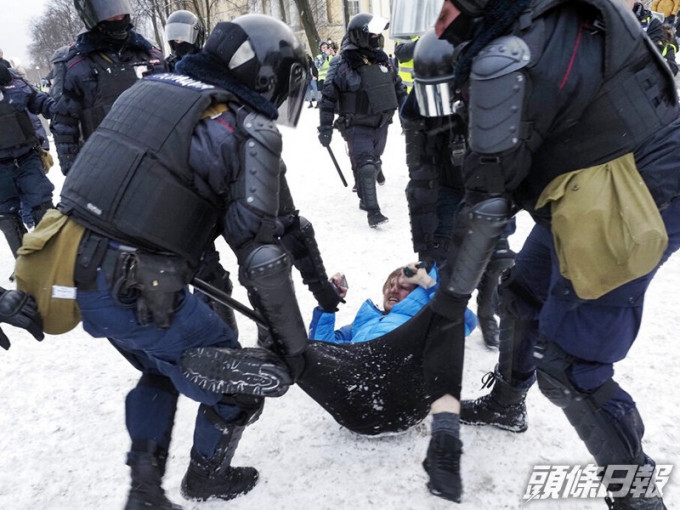 俄國多個城市有納瓦爾尼支持者抗爭。